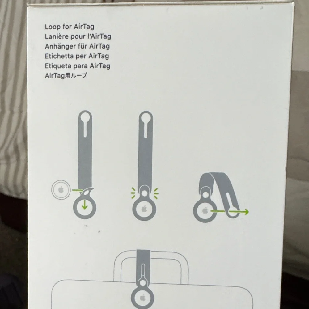 Apple AirTag Holder - Sky Blue NEW